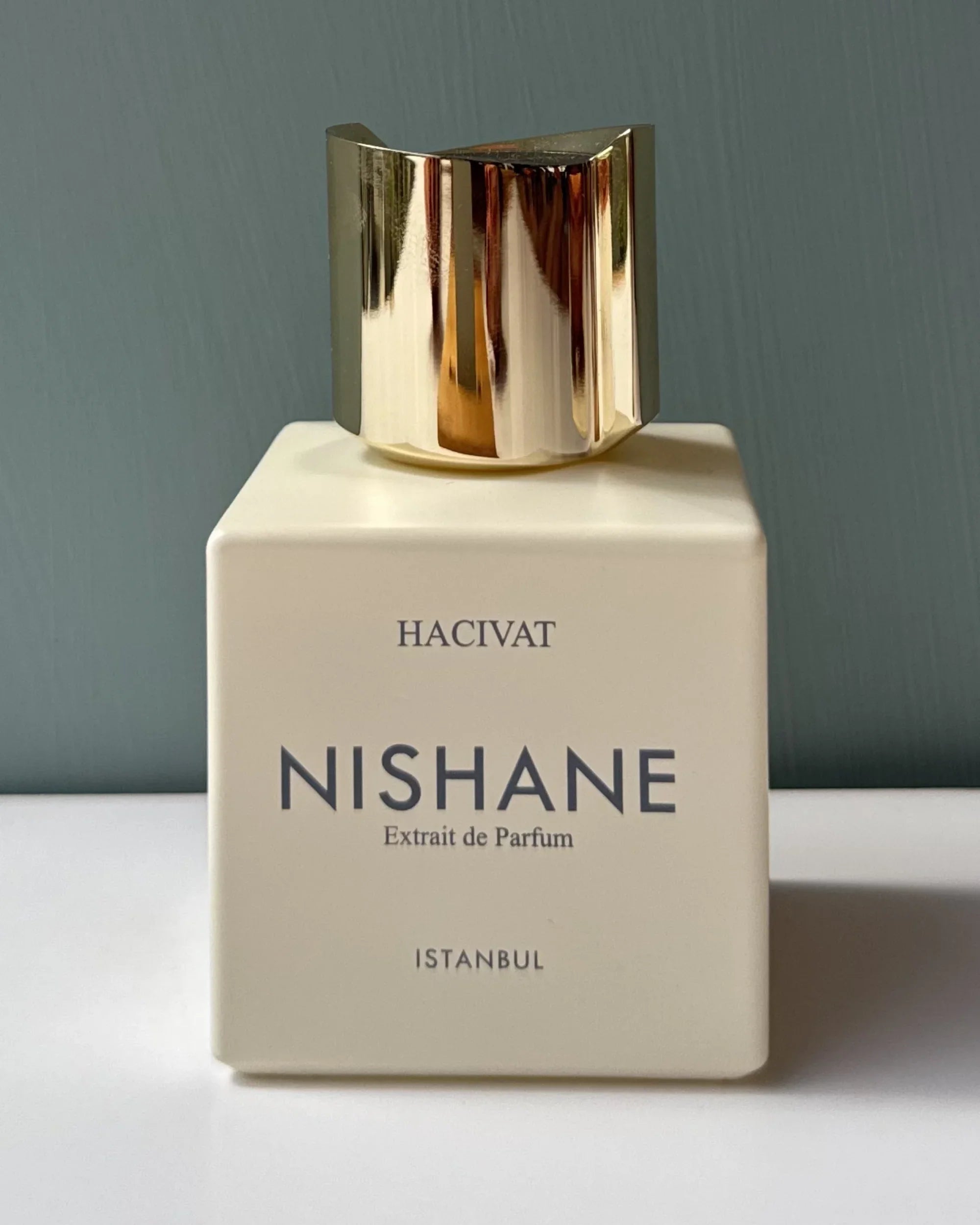Nishane Hacivat fragrance decant bottle